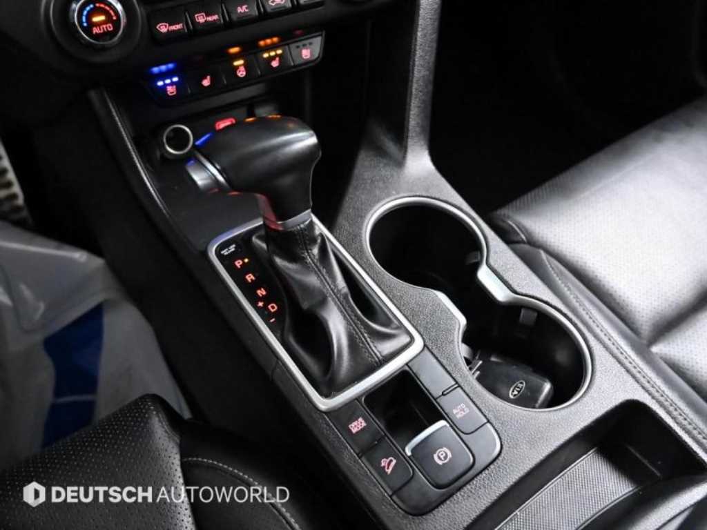 Kia Sportage — photo 09