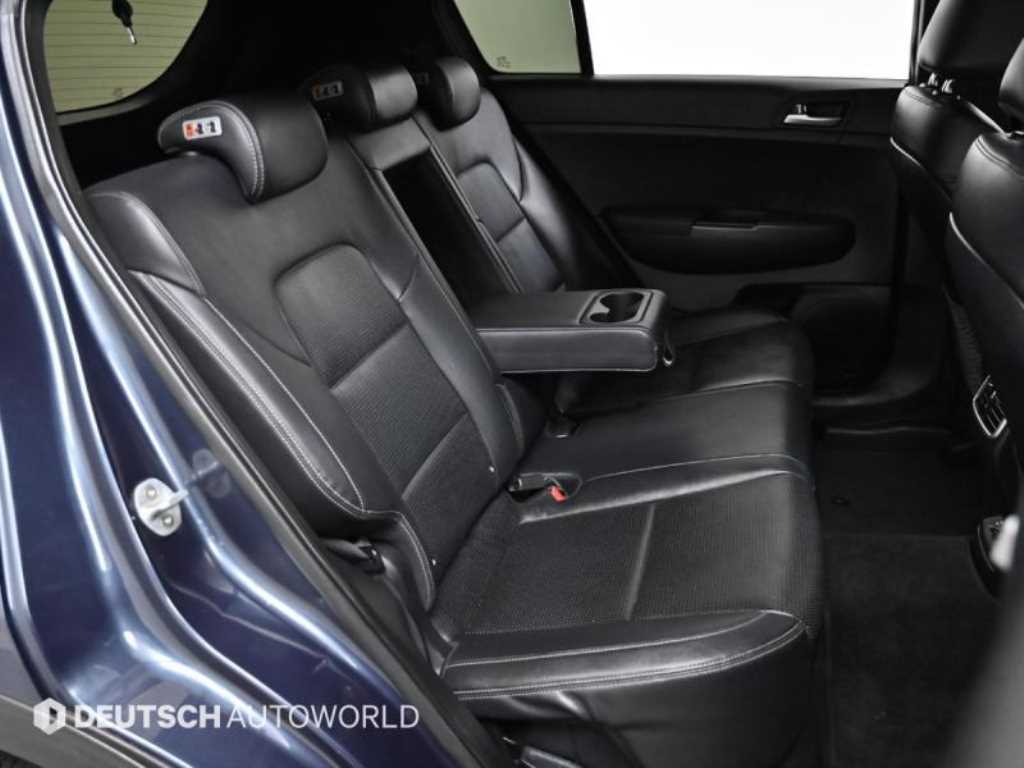 Kia Sportage — photo 12