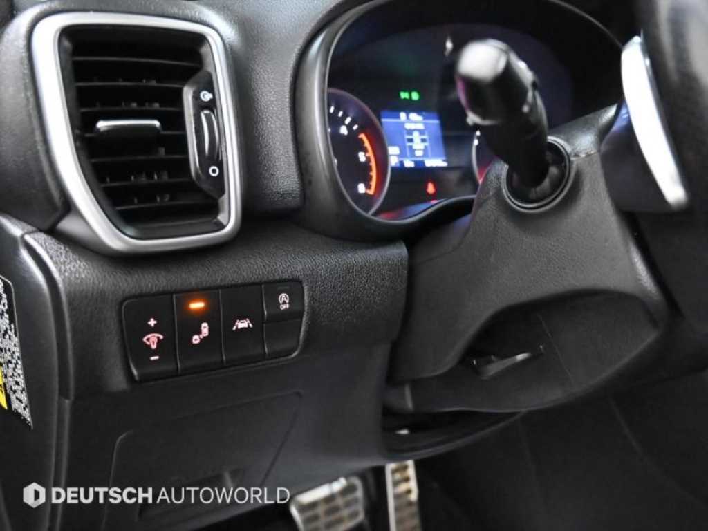 Kia Sportage — photo 17