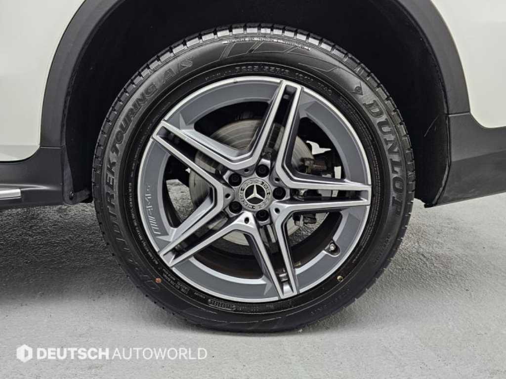 Mercedes-Benz GLC-Class — photo 05