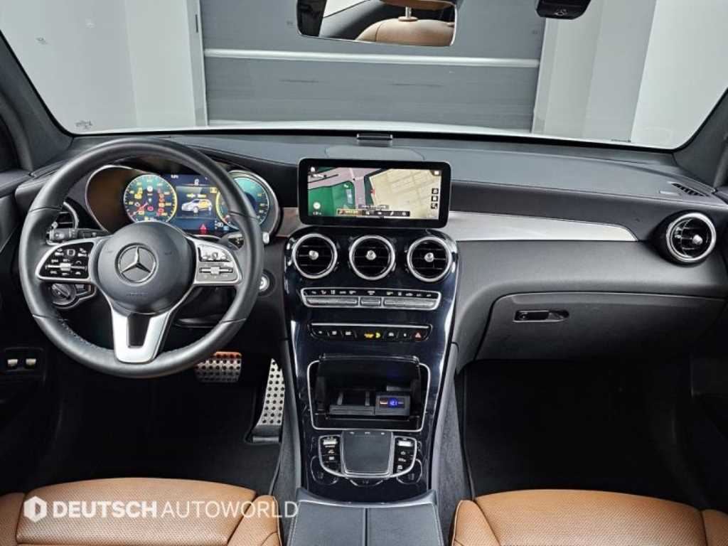 Mercedes-Benz GLC-Class — photo 07
