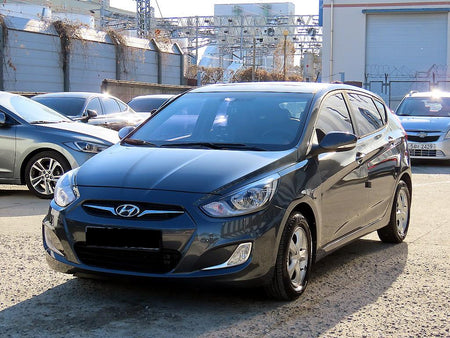 Hyundai Accent — photo 02