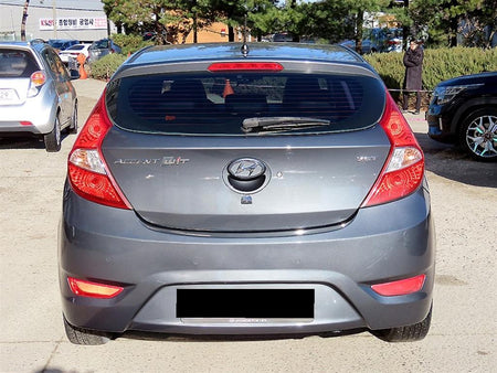 Hyundai Accent — photo 04