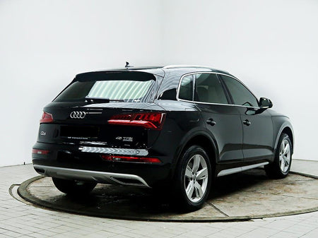 Audi Q5 — photo 04
