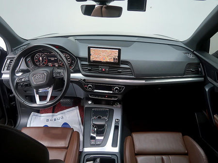 Audi Q5 — photo 05