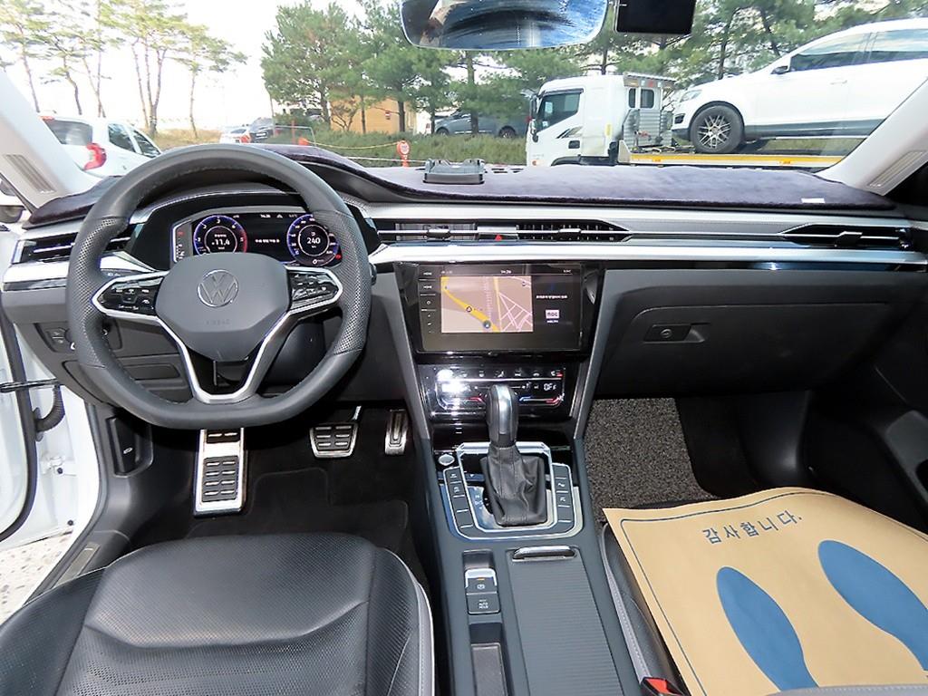 Volkswagen Arteon — photo 07