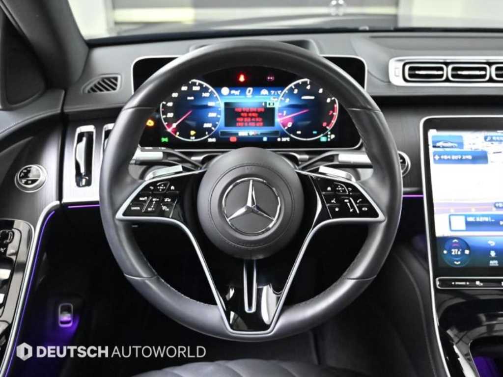Mercedes-Benz S-Class — photo 13