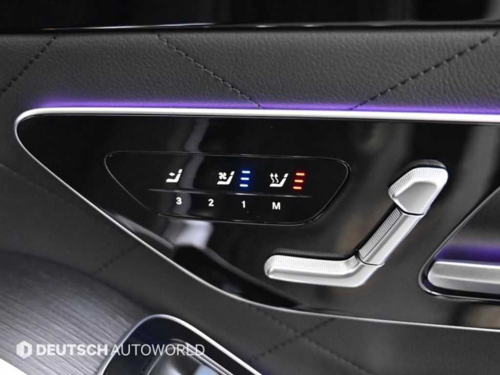 Mercedes-Benz S-Class — photo 16