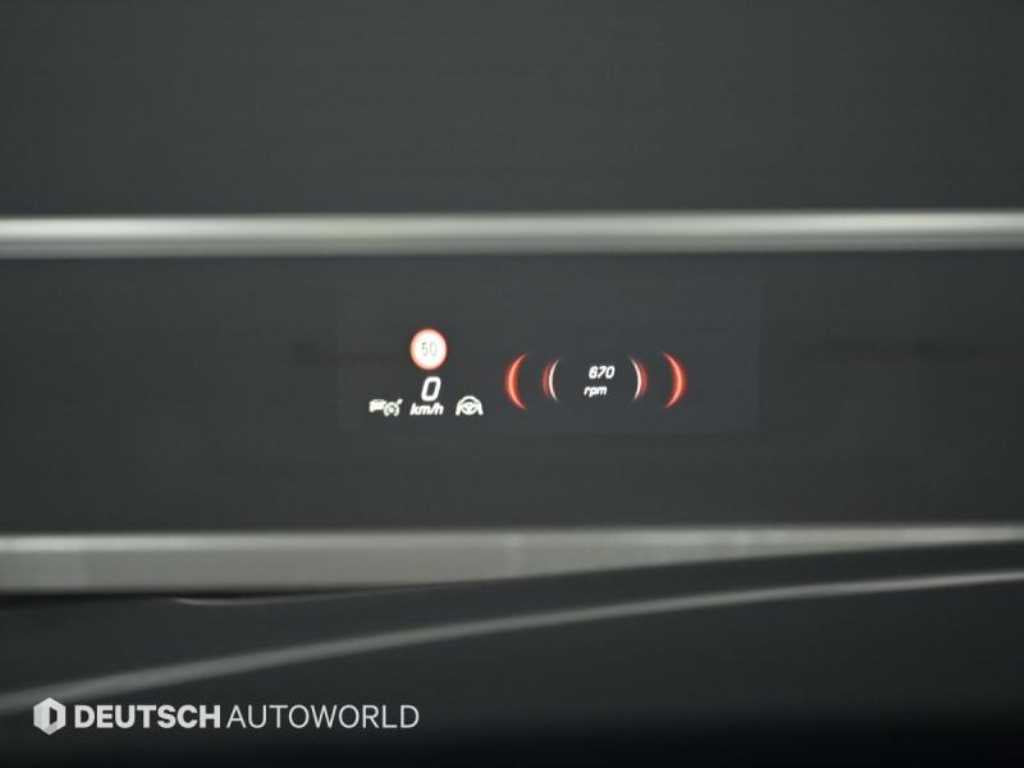 Mercedes-Benz S-Class — photo 18