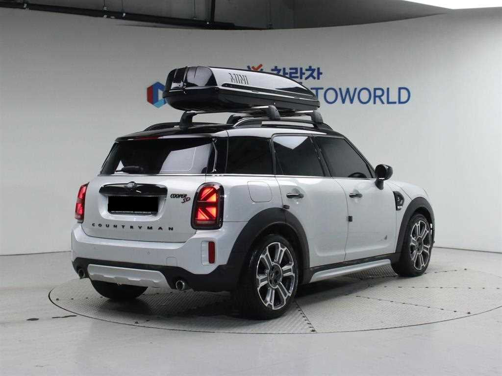 Mini Countryman — photo 02