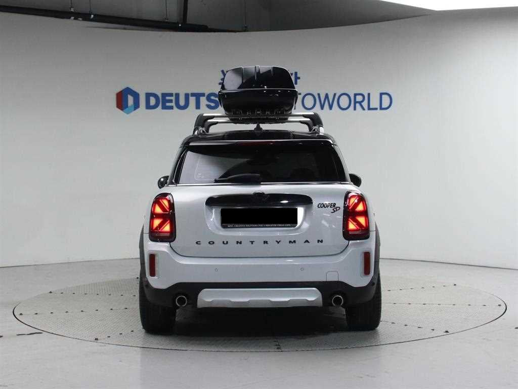 Mini Countryman — photo 04
