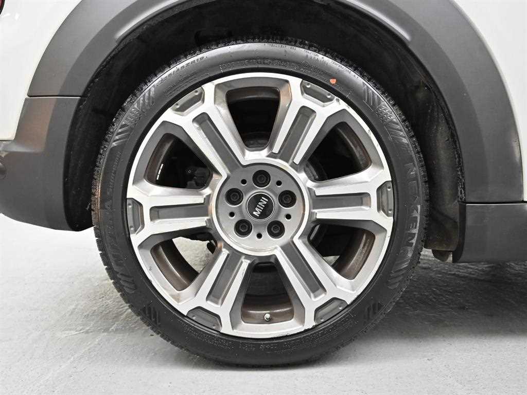 Mini Countryman — photo 05