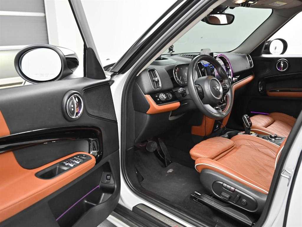 Mini Countryman — photo 11