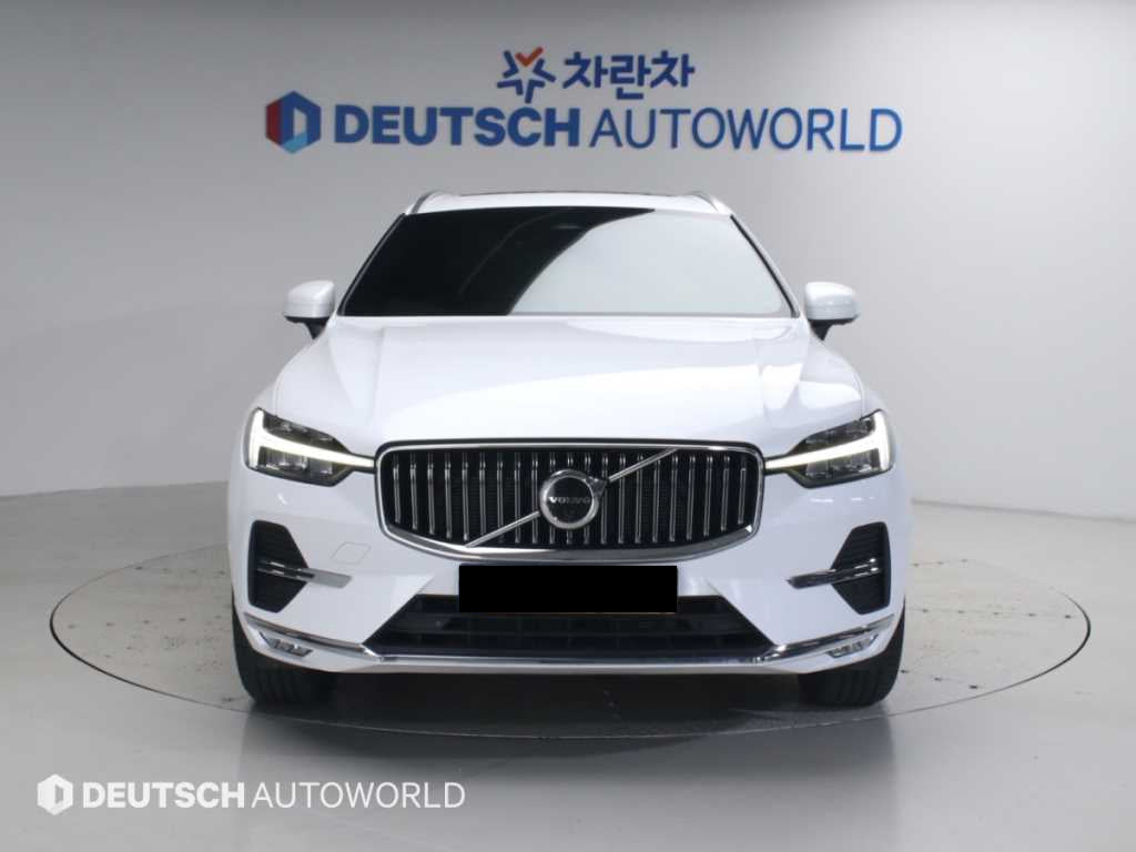 Volvo XC60 — photo 03