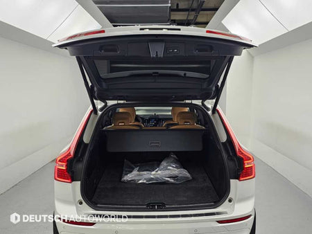 Volvo XC60 — photo 19