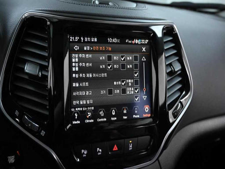 Jeep Cherokee — photo 14
