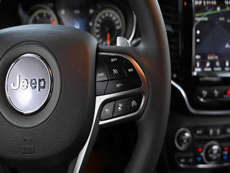 Jeep Cherokee — photo 15