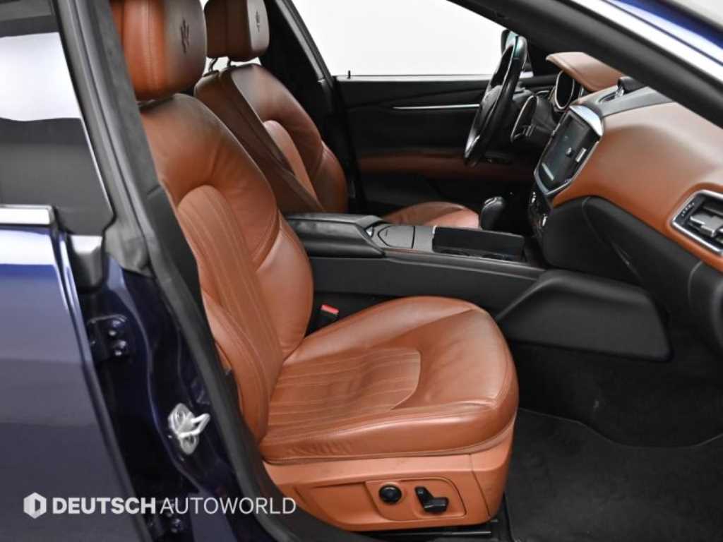 Maserati Ghibli — photo 10