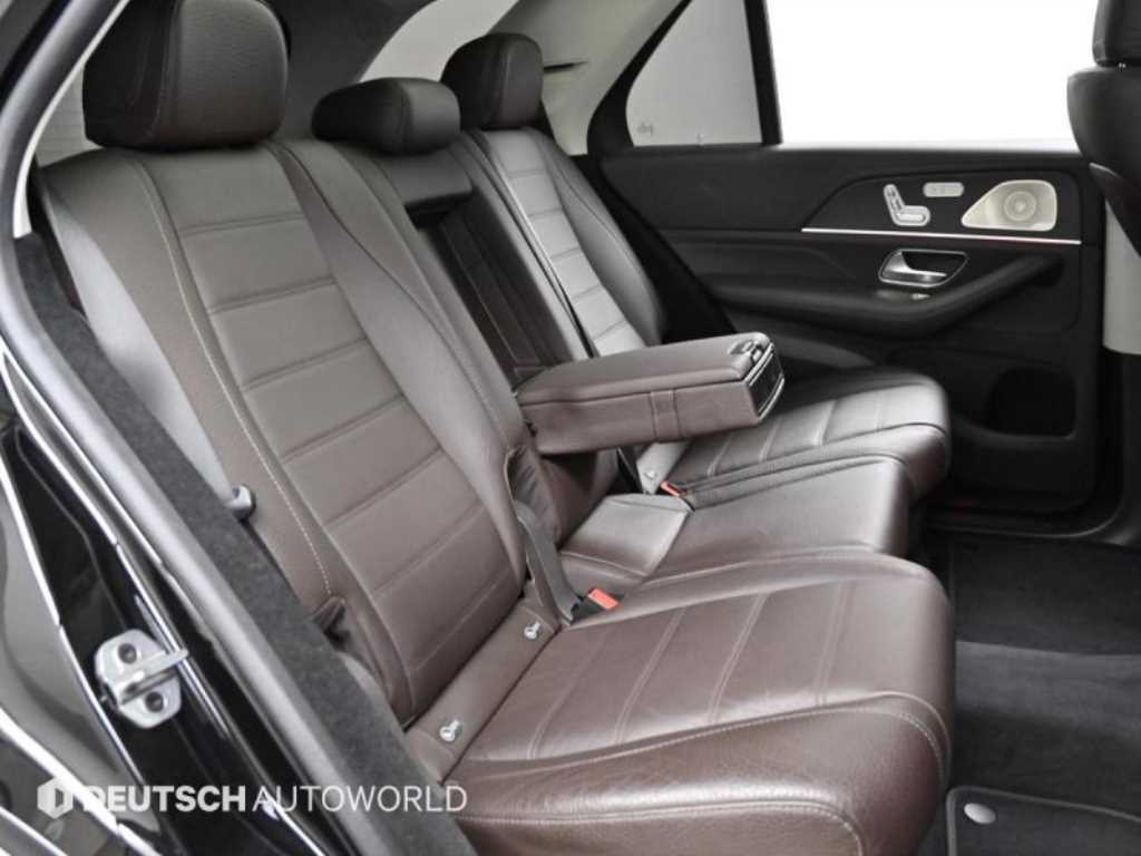 Mercedes-Benz GLE-Class — photo 12