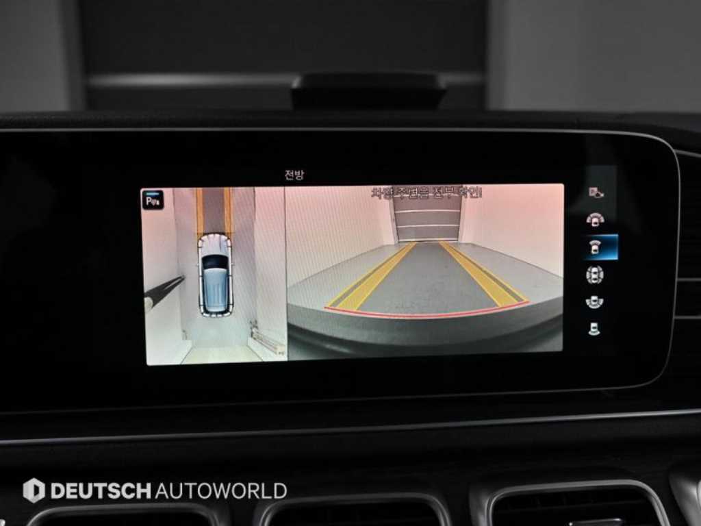 Mercedes-Benz GLE-Class — photo 15