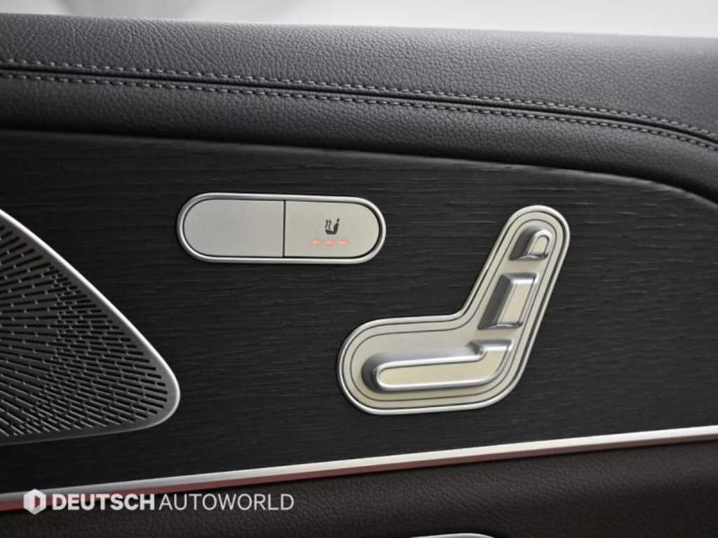 Mercedes-Benz GLE-Class — photo 16
