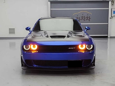 Dodge Challenger — photo 02