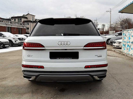 Audi Q7 — photo 05