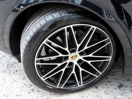 Porsche Cayenne — photo 20