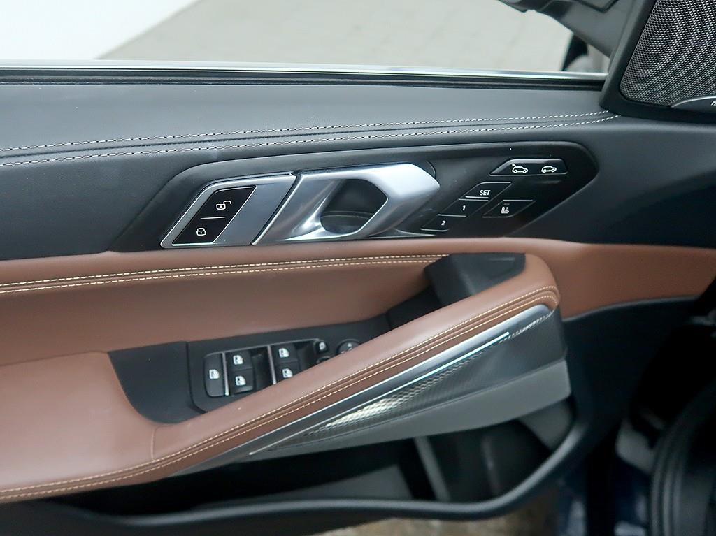BMW X6 — photo 13