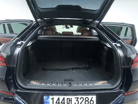 BMW X6 — photo 16