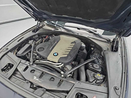 BMW 5-Series — photo 05