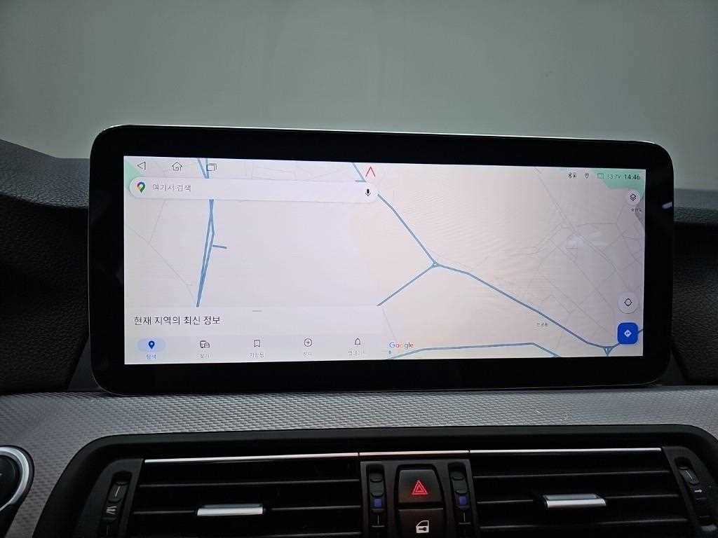 BMW 5-Series — photo 15