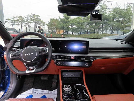 Kia K5 — photo 07
