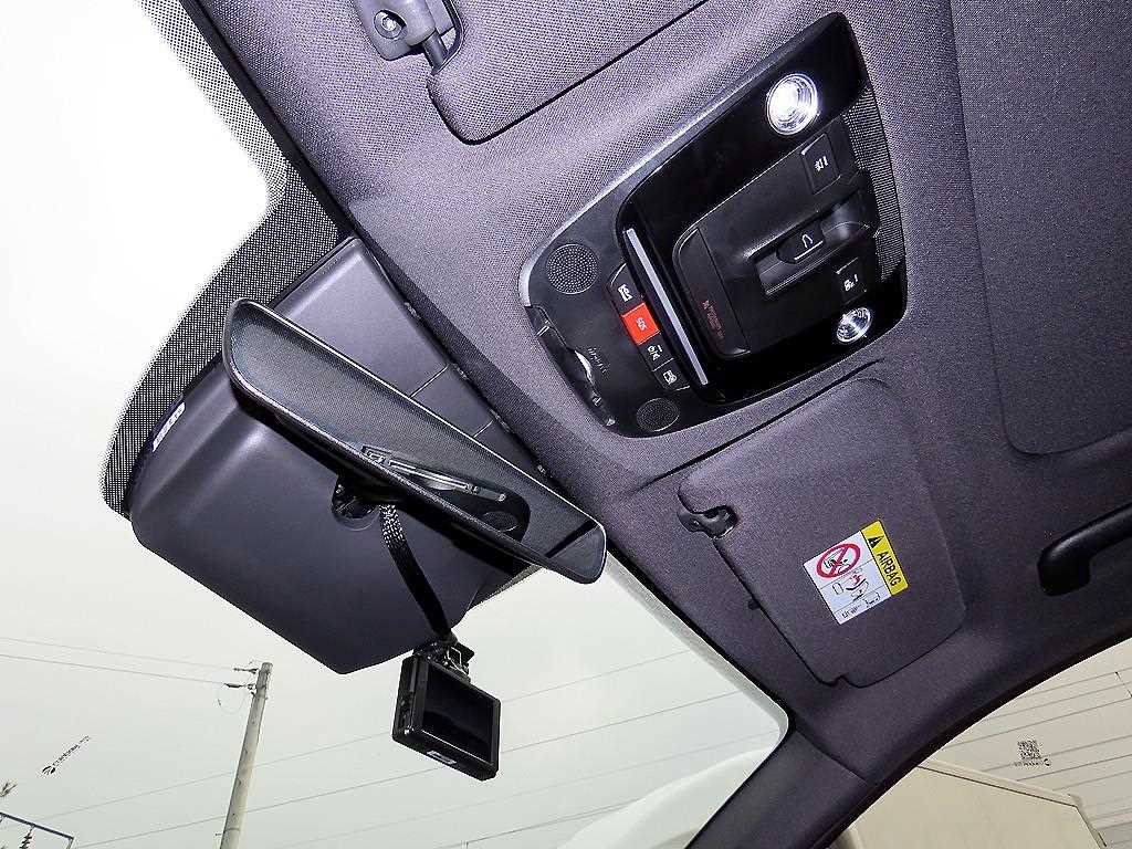 Kia K5 — photo 15