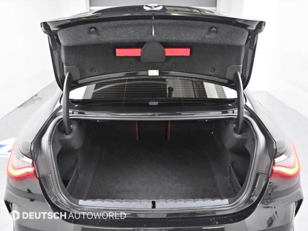 BMW 4-Series — photo 20
