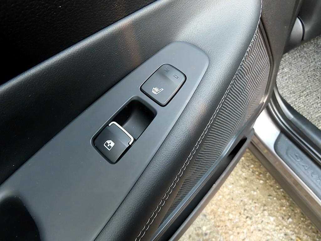 Hyundai Santafe — photo 16