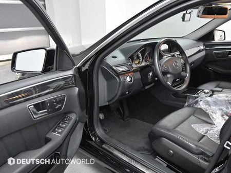 Mercedes-Benz E-Class — photo 11