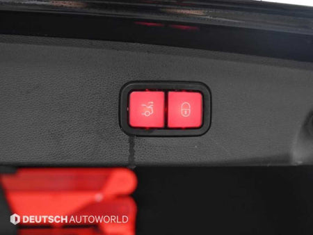 Mercedes-Benz E-Class — photo 20
