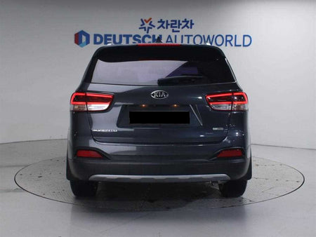 Kia Sorento — photo 04