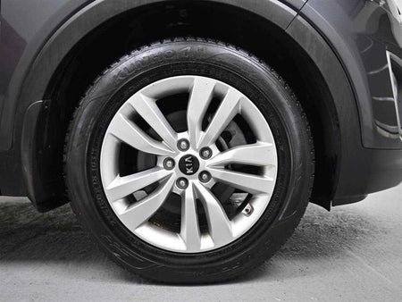 Kia Sorento — photo 05