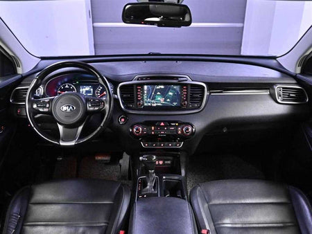 Kia Sorento — photo 07