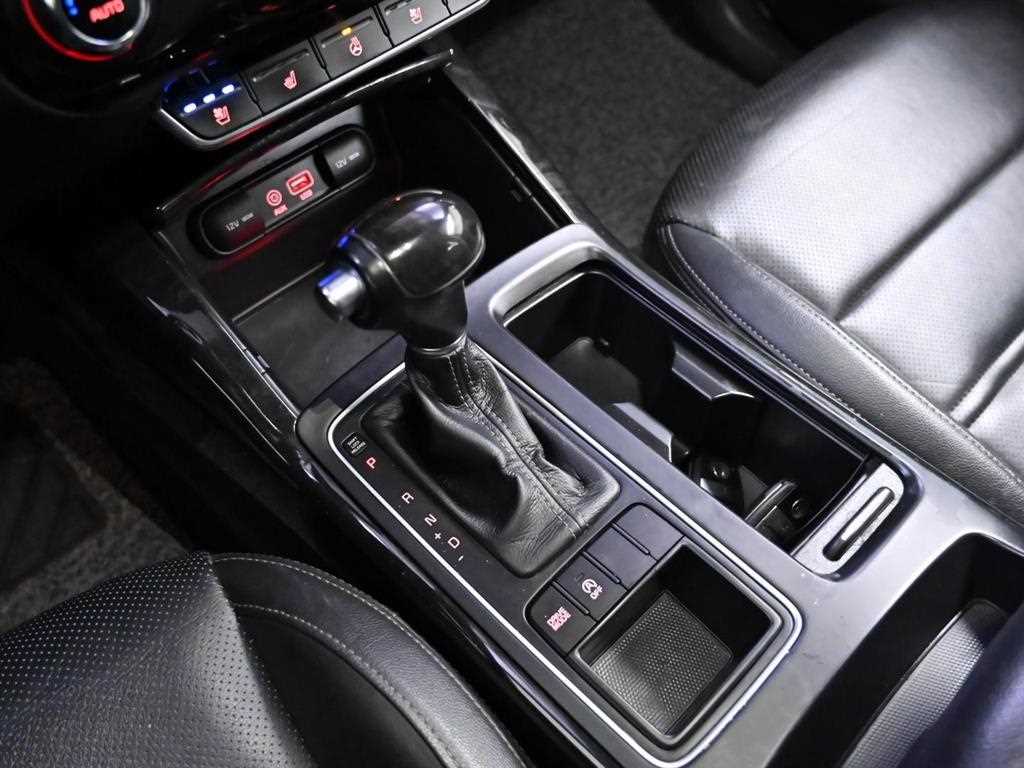 Kia Sorento — photo 09