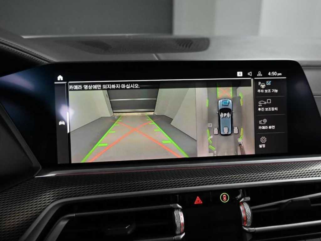BMW X5 — photo 09