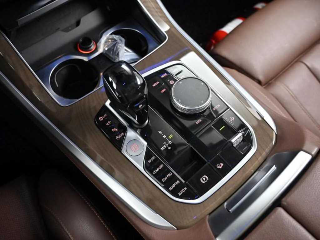 BMW X5 — photo 15
