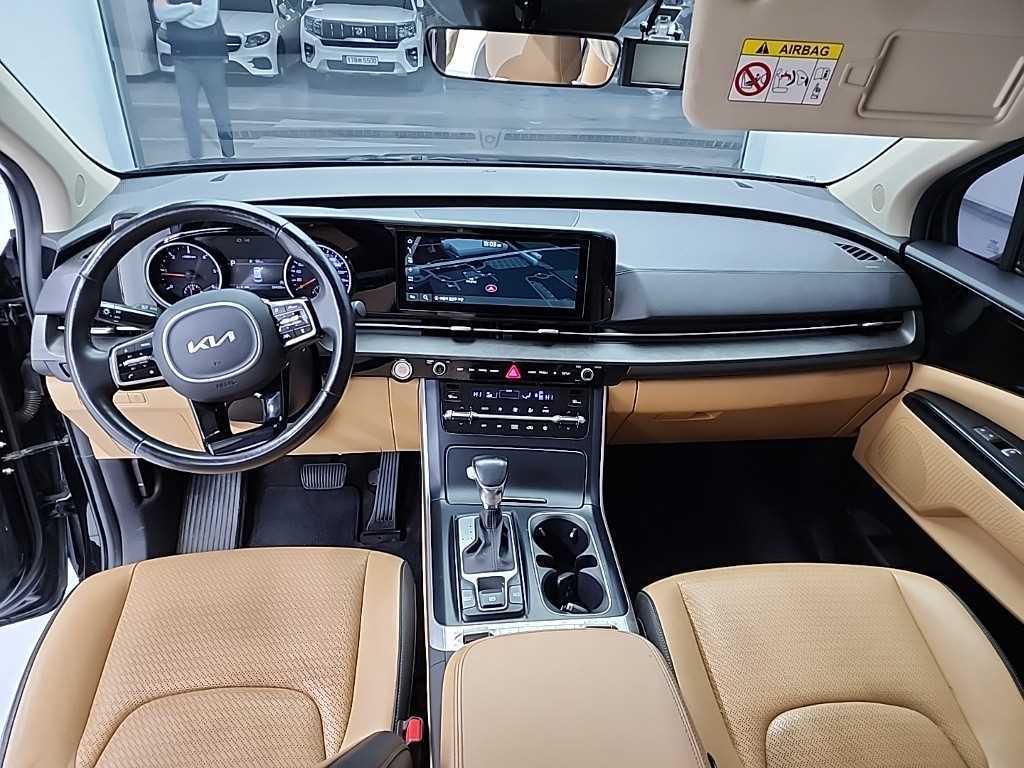 Kia Carnival — photo 07