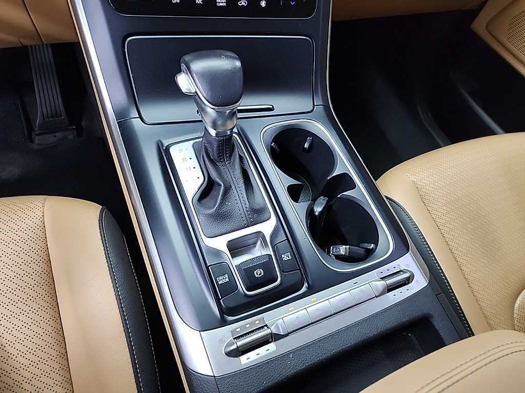 Kia Carnival — photo 08