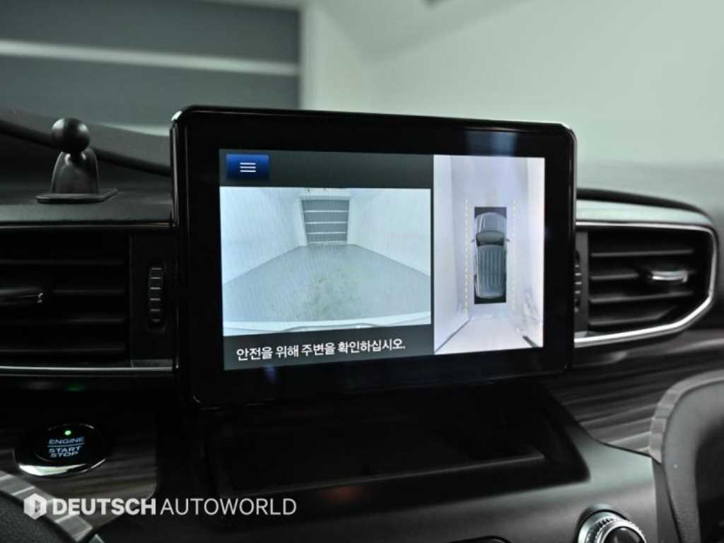 Ford Explorer — photo 15