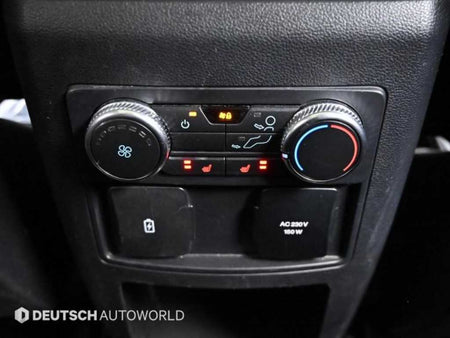 Ford Explorer — photo 16