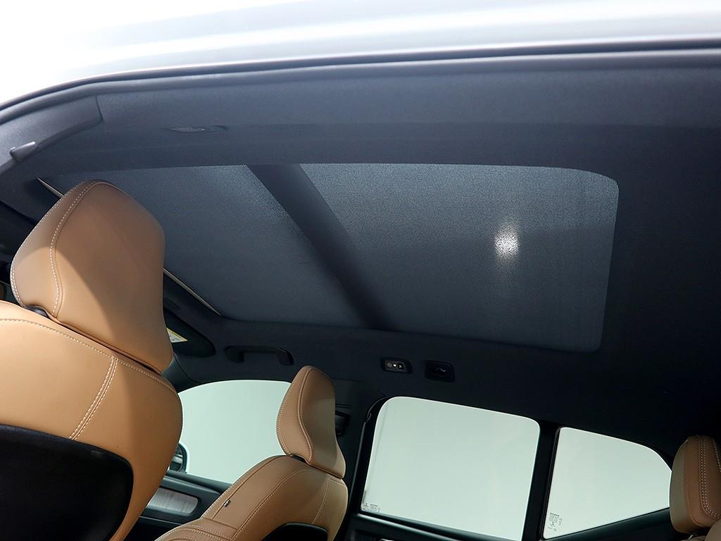 Volvo XC40 — photo 15
