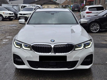 BMW 3-Series — photo 01